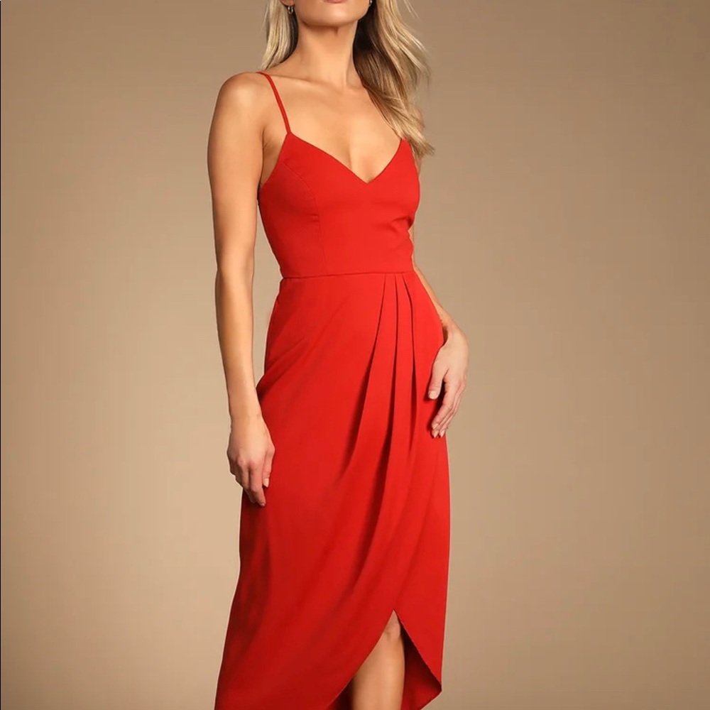 Lulu’s Reinette Rust Red Midi Dress